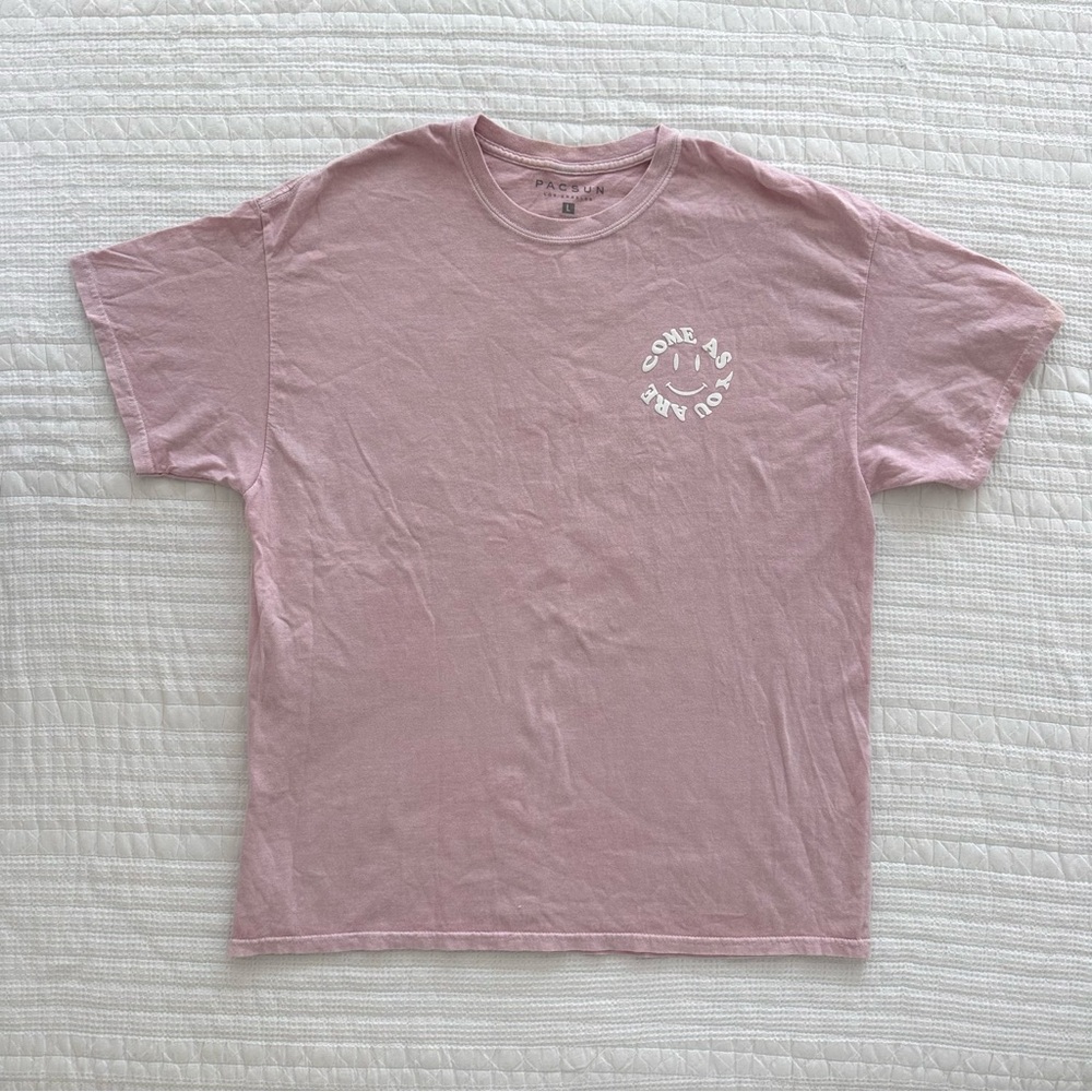 pink graphic tee